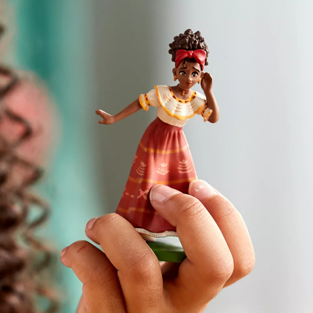 Disney Store Coffret Deluxe De Figurines Encanto 4 Disney Store Coffret Deluxe De Figurines Encanto – Image 4