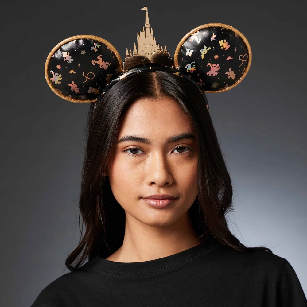 Walt Disney World Serre-tête à Oreilles Mickey Et Ses Amis 50th anniversary Grand Finale Pour Adultes 2 Walt Disney World Serre-tête à Oreilles Mickey Et Ses Amis 50th anniversary Grand Finale Pour Adultes – Image 2