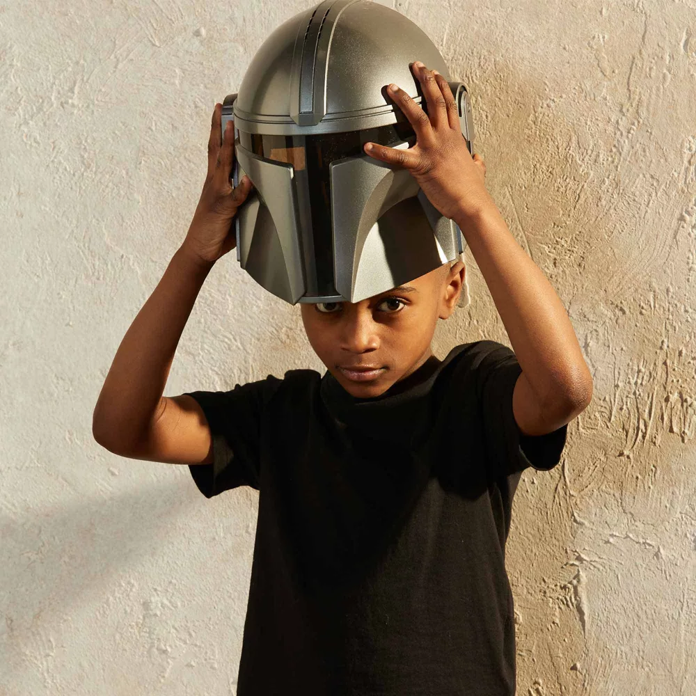 Disney Store Masque Du Mandalorien Avec Changeur De Voix, The Mandalorian 2 Disney Store Masque Du Mandalorien Avec Changeur De Voix, The Mandalorian – Image 2